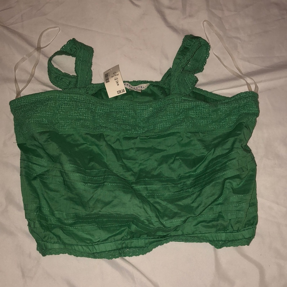Aeropostale lace cropped top